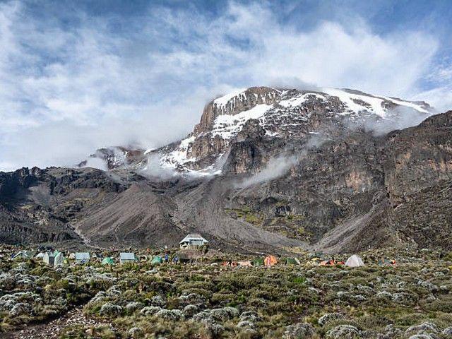 Marangu Route Kilimanjaro - 6-day comfortable climbing route with hut accommodations